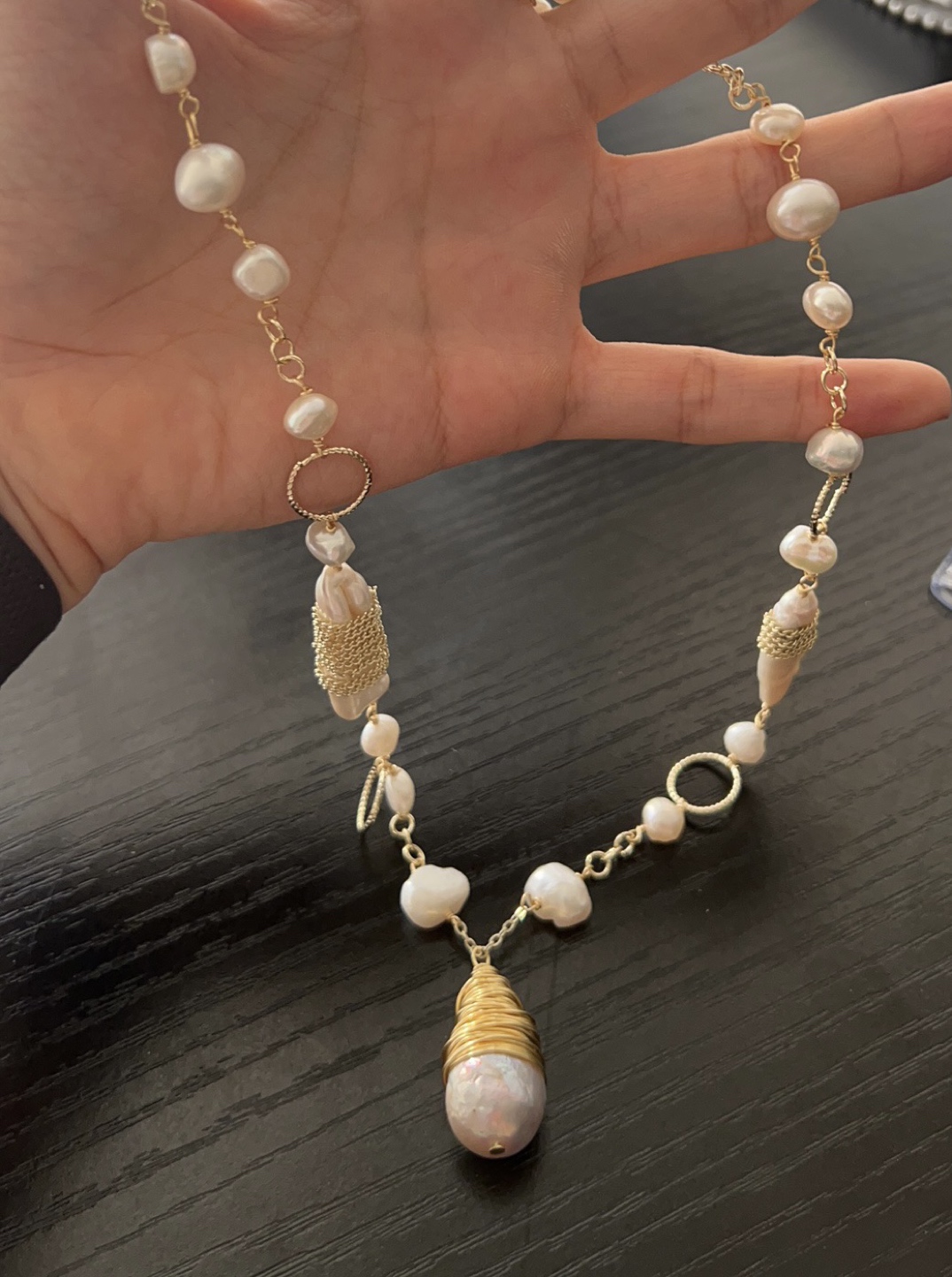 Pearl Necklace Baroque style - photo 2