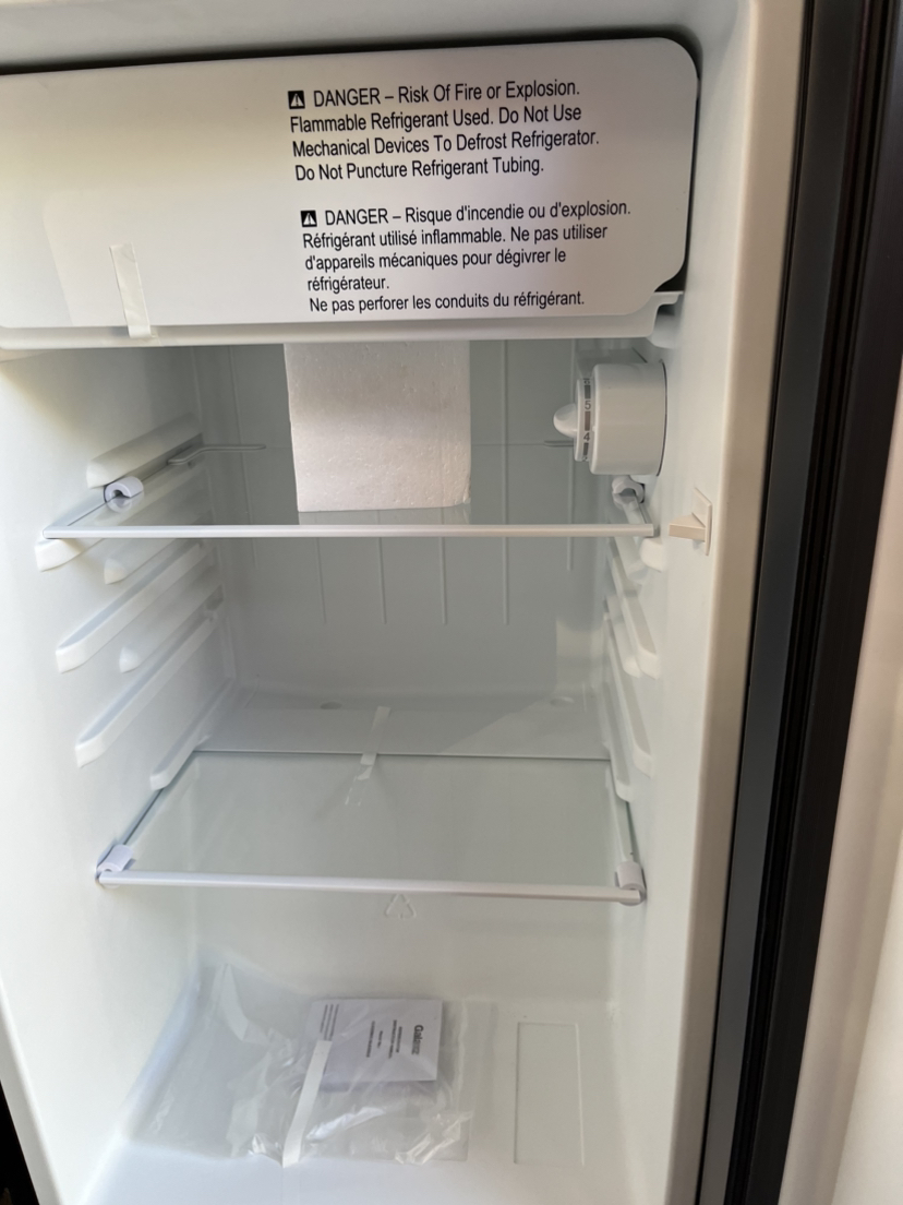 Galanz 3.3 cu. Ft. Compact Fridge - photo 5