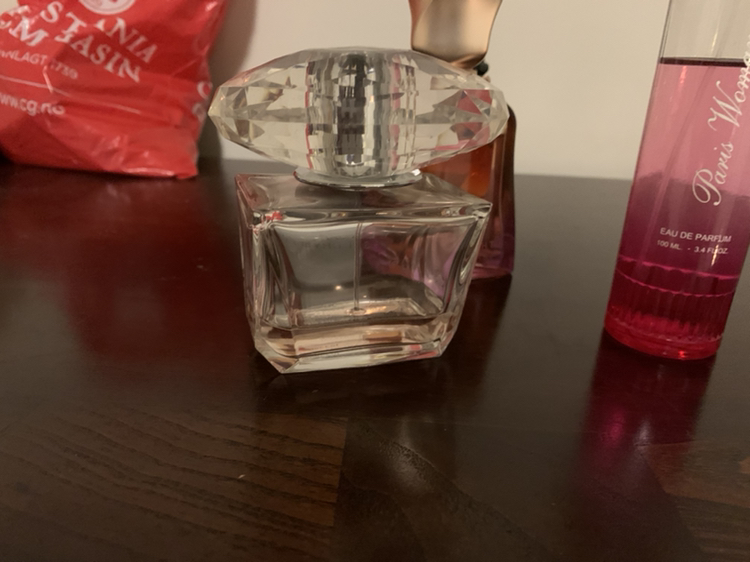 Perfume free thumbnail