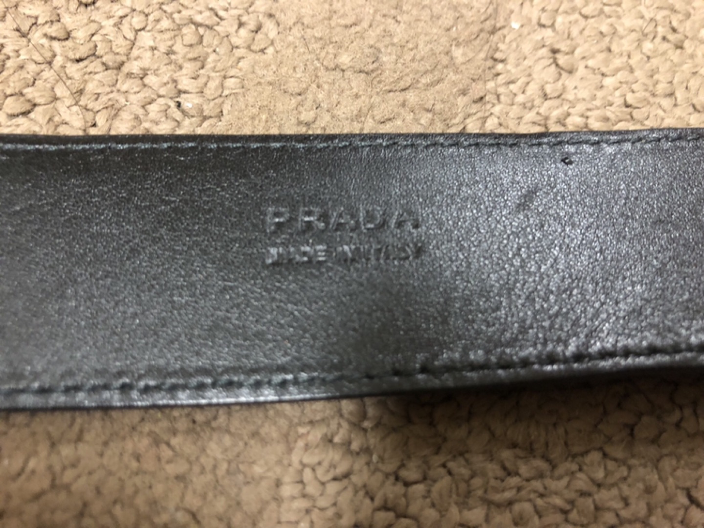 PRADA OVAL LOGO BUCKLE BLACK LEATHER BELT - photo 2