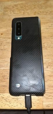 Samsung Galaxy Fold 3 - photo 2