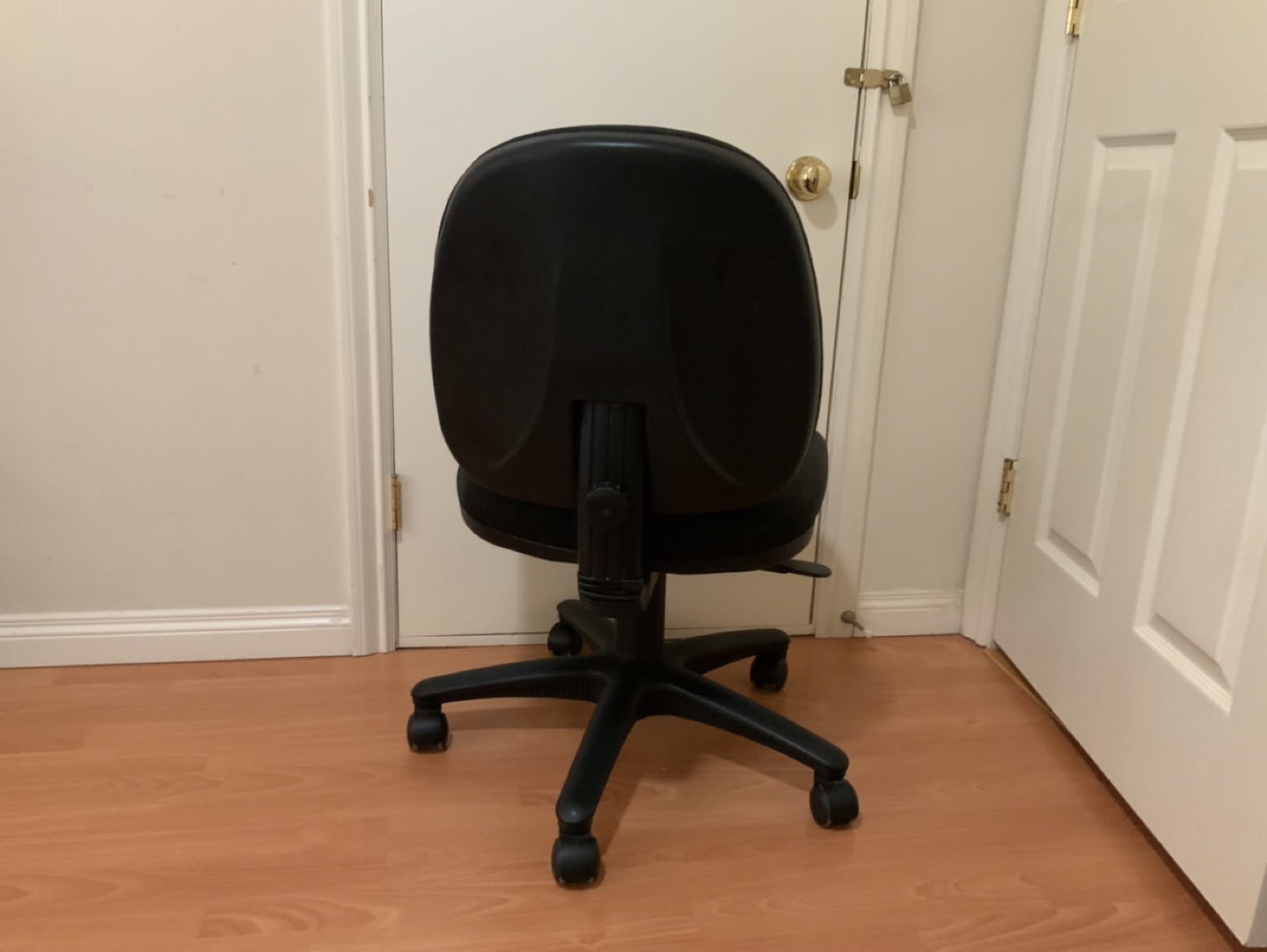 Desk chair - photo 4