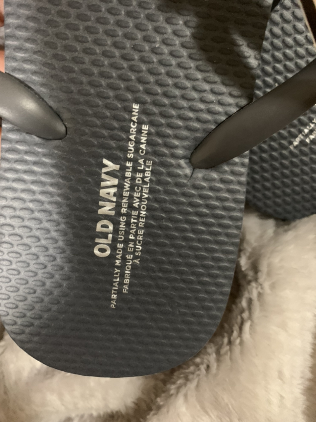 Old Navy T Strap Flip Flops - photo 5