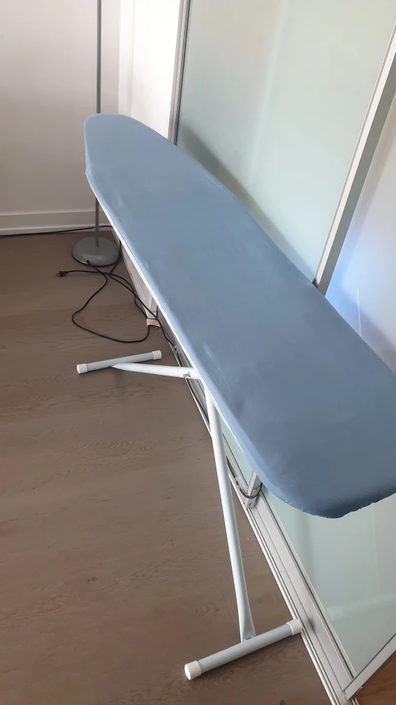 iron board + iron + hanger for sale image indicator(2)