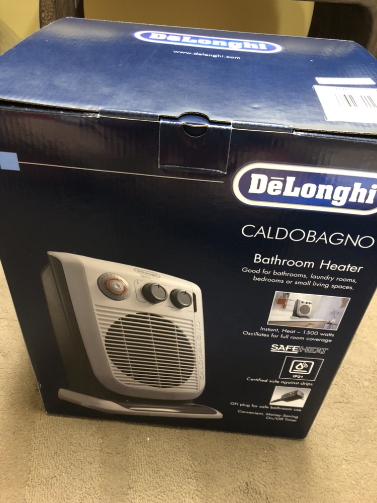 DeLonghi America HVF3555TB Bathroom Safe Fan Heater