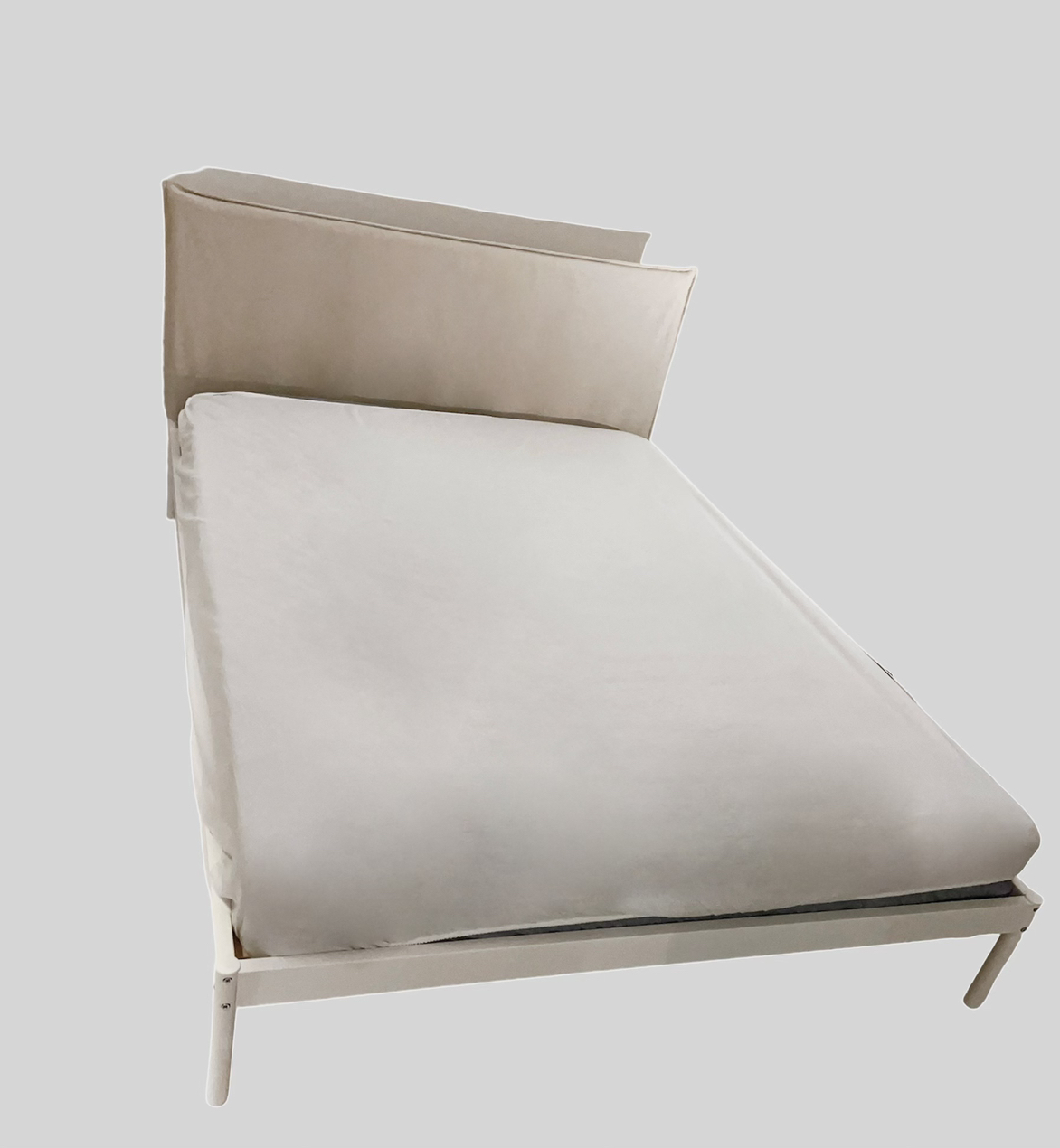 Comfortable Semi-double Bed-Like New