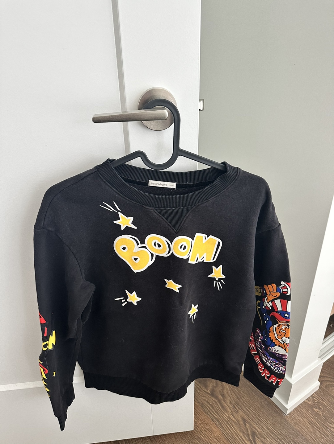 free sweatshirts