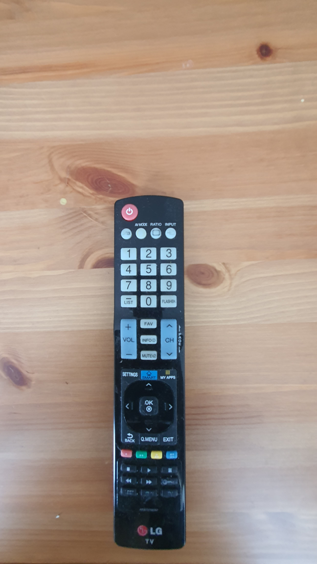 LG TV FULL HD - photo 2
