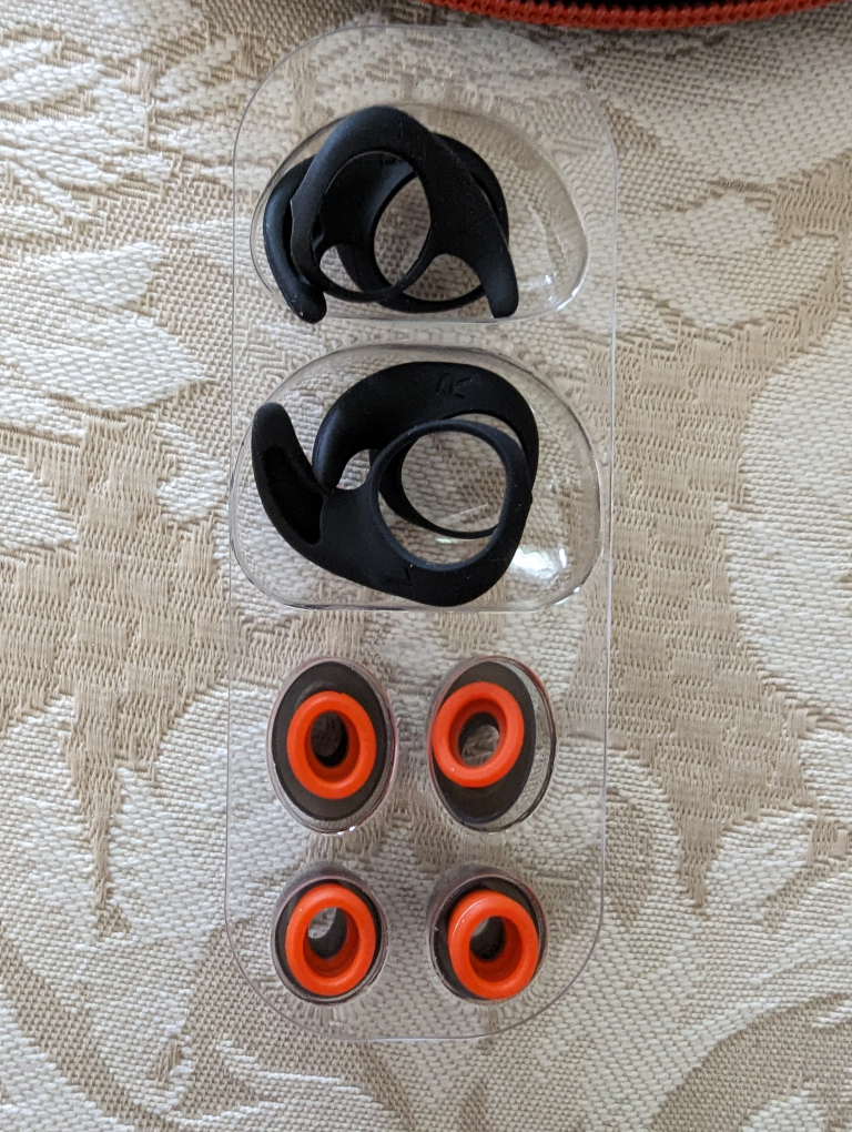 Jabra Evolve 75e Wireless Bluetooth in-Earphones - Black image indicator(5)