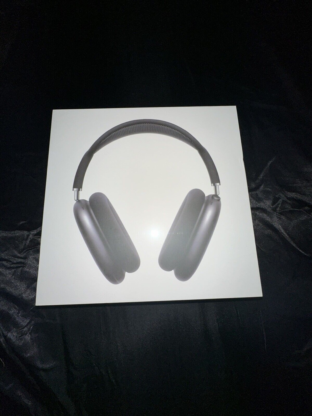 AirPod maxes