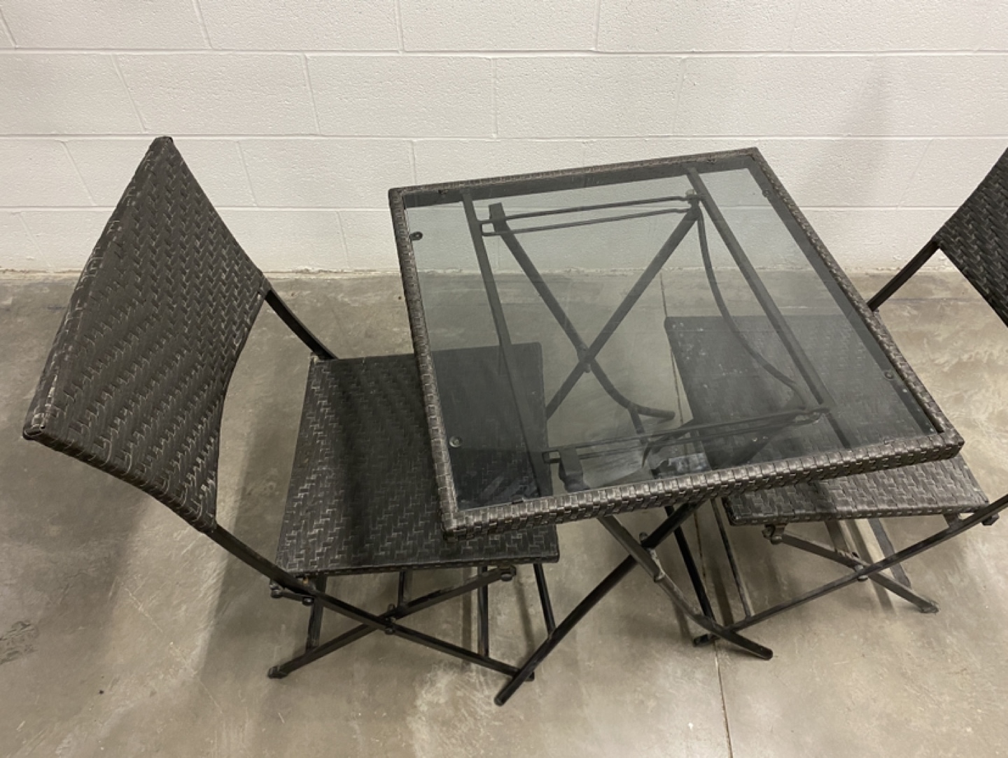 Outdoor table and chair set - photo 5
