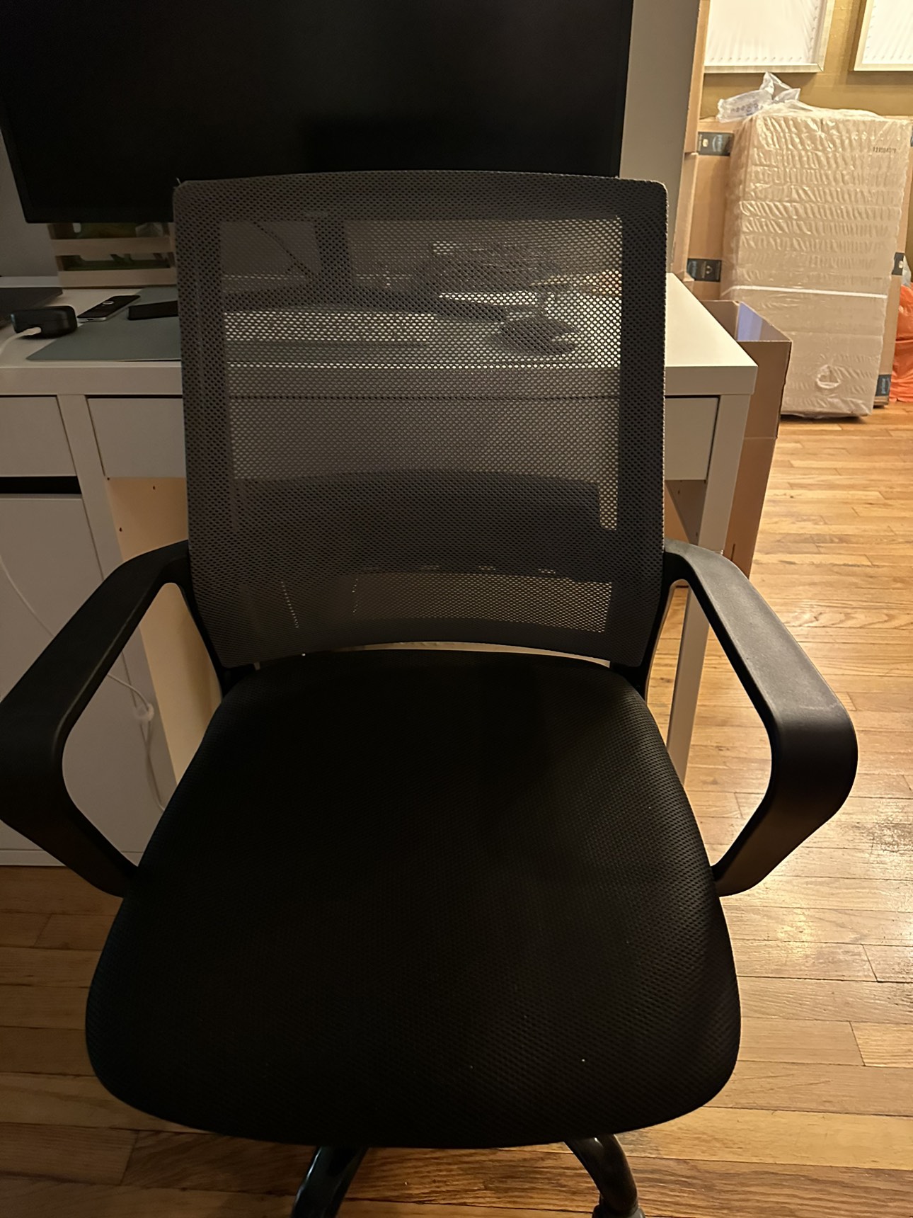 ikea desk with chair - photo 5