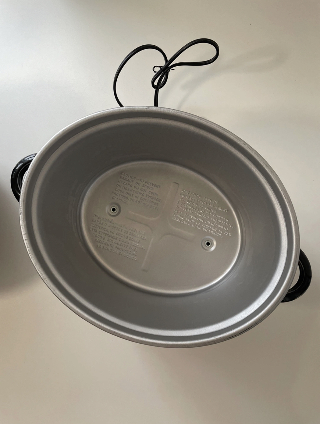 Never Used 4 Quartz Crock Pot/Slow Cooker image indicator(4)