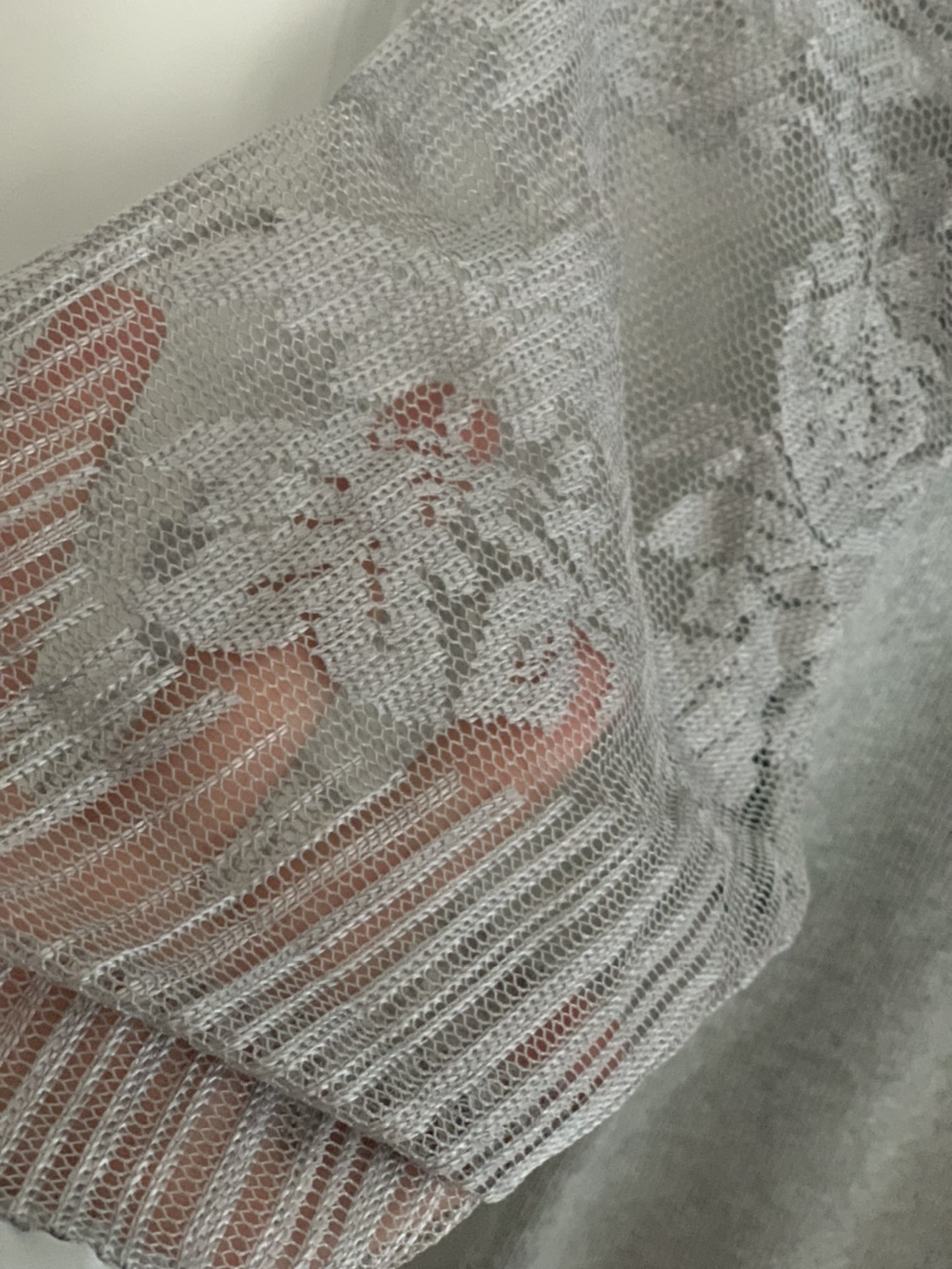 Women’s Sweater image indicator(2)