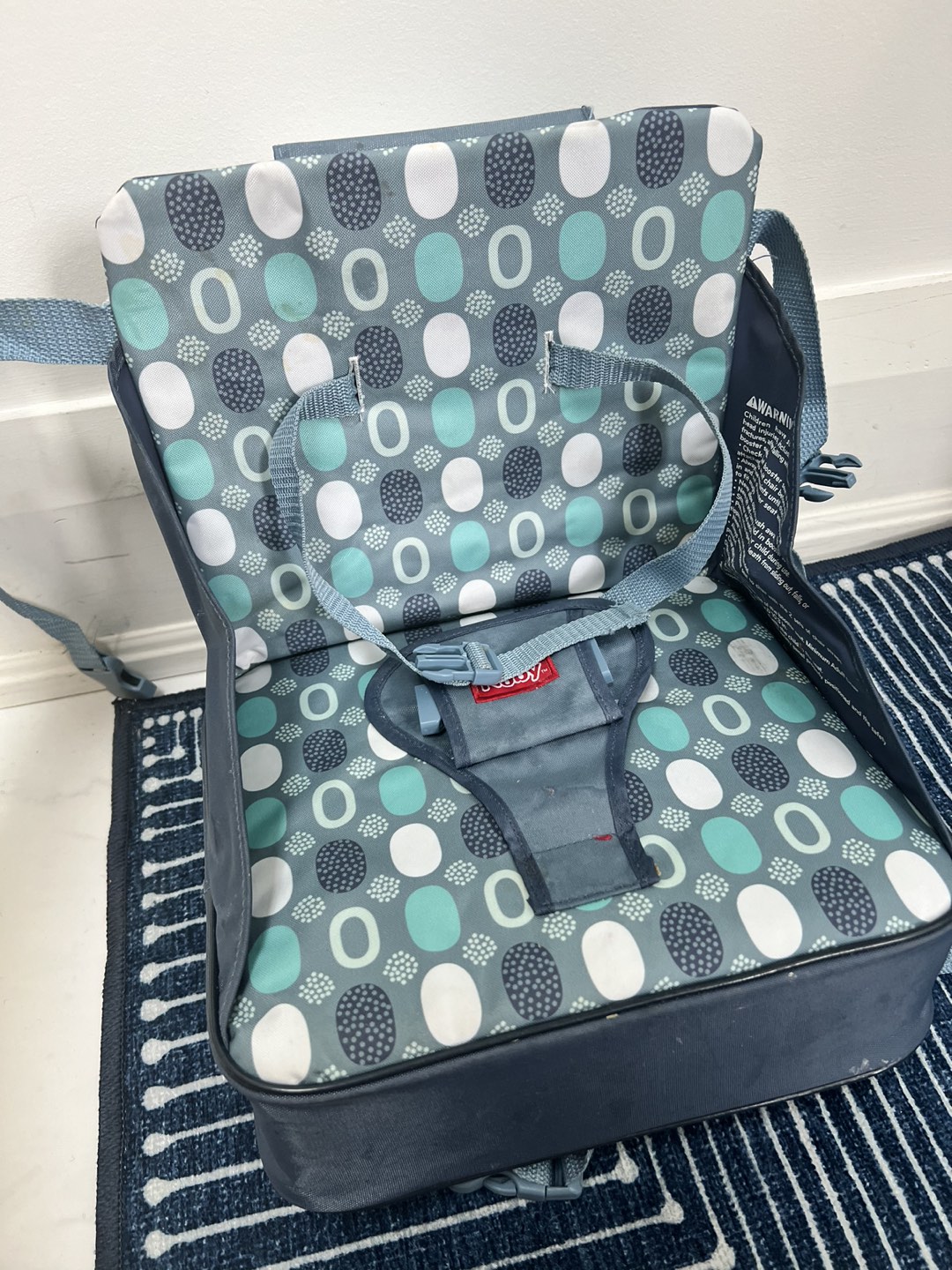 Portable booster seat by Nuby thumbnail