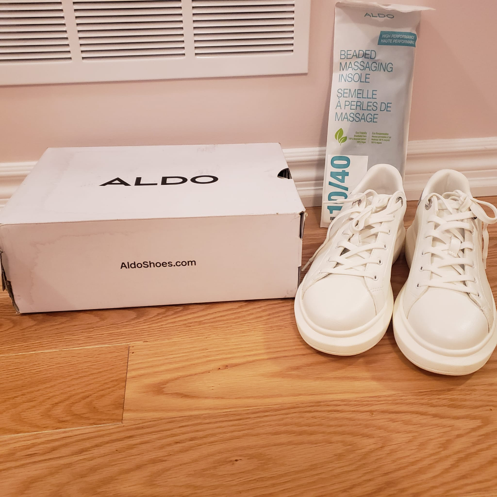 🏒 Brand New White Running Shoes from Aldo