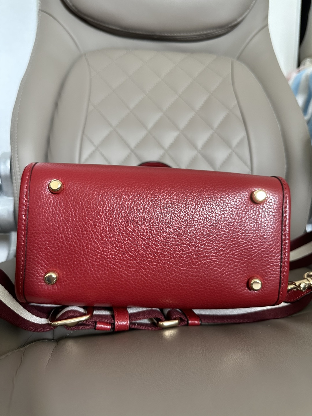 Coach Dempsey Tote Limited Edition image indicator(5)