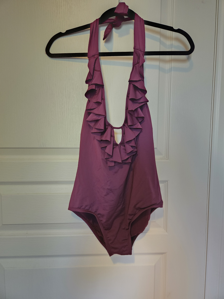 Full Piece Swimsuits