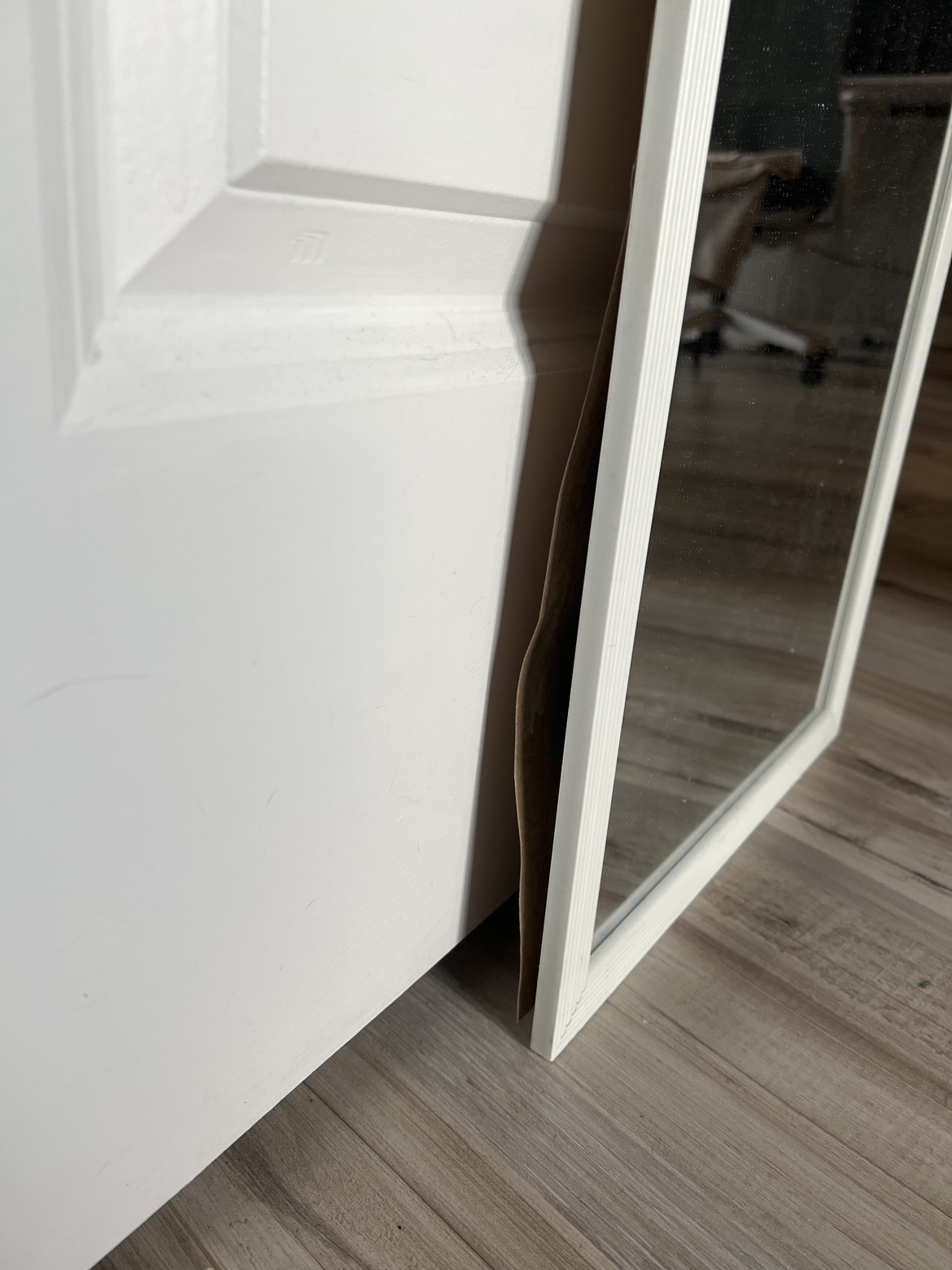 Mirror - photo 2