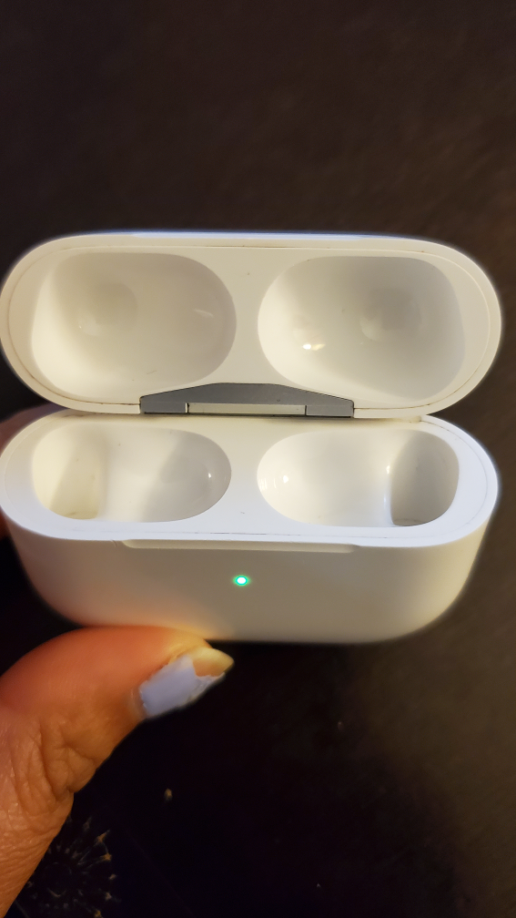 Airpod Pro(1gen) charging case - photo 3