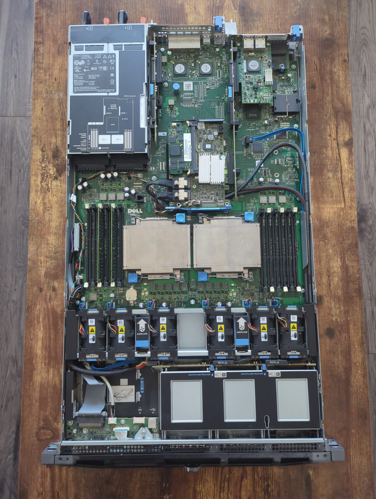 Dell PowerEdge r610 Server - photo 2