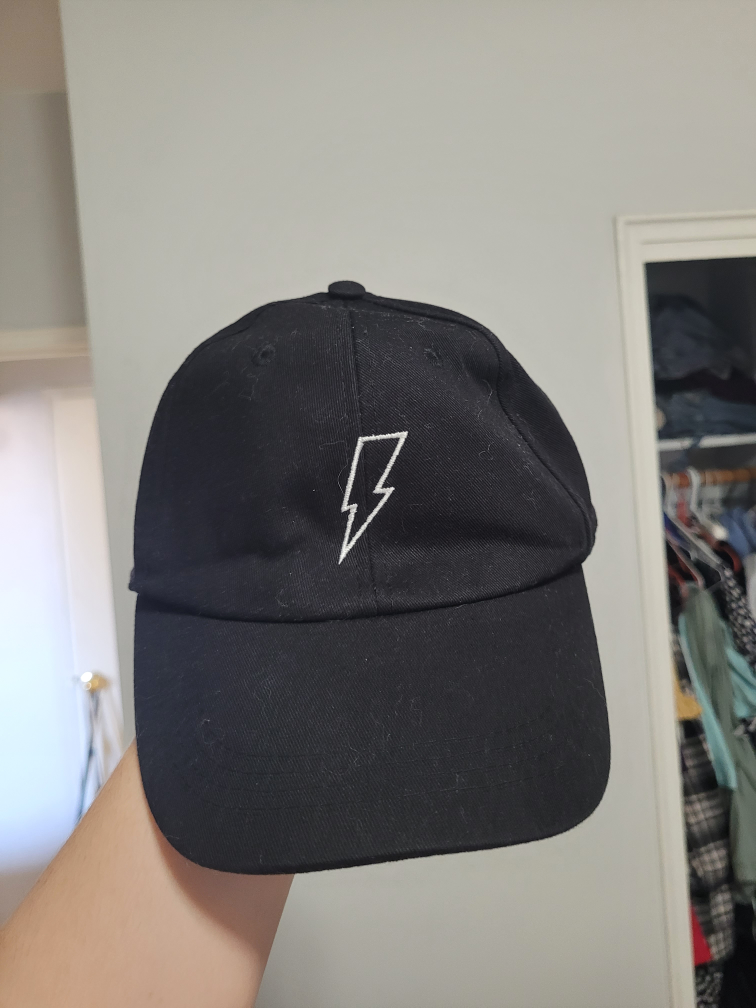 Carolina herrera baseball hat thumbnail