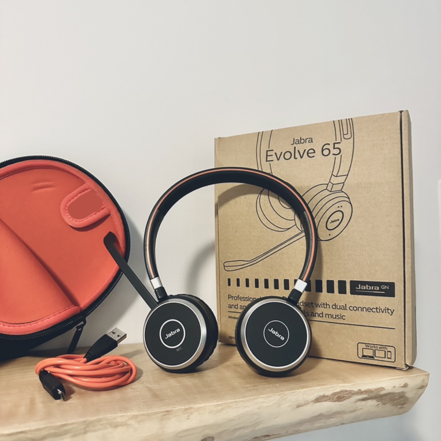 Jabra Evolve 65 UC Wireless Bluetooth Headset Headphones - New