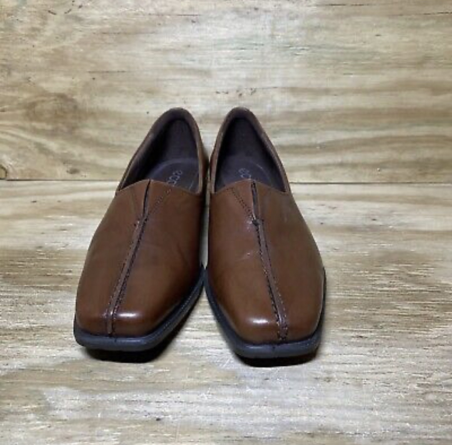 Ladies brown leather Ecco loafers for FALL image indicator(2)