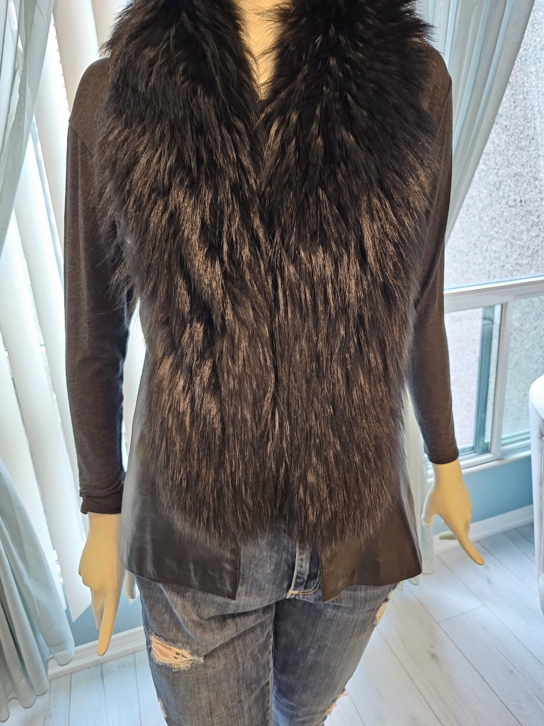 Fox leather vest New York -M image indicator(3)