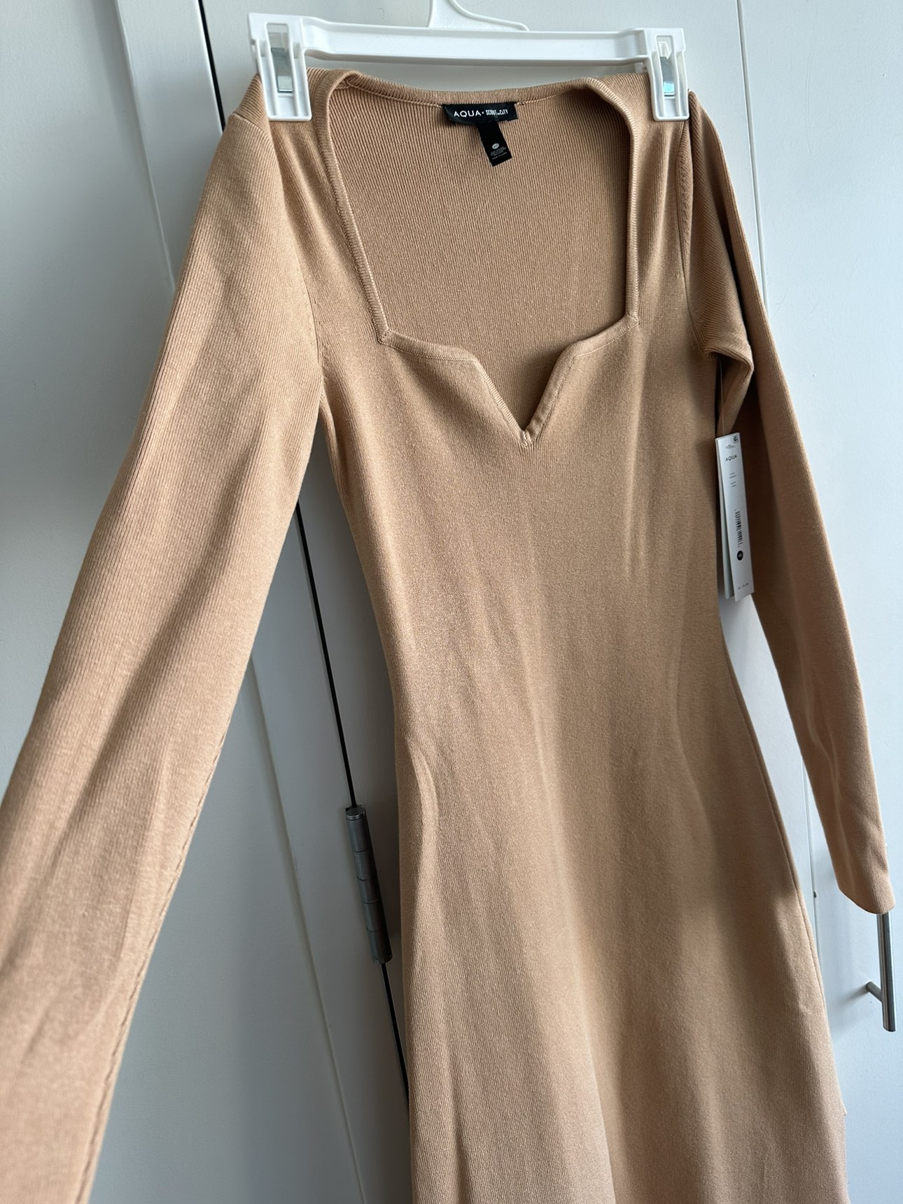 Aqua dress image indicator(3)