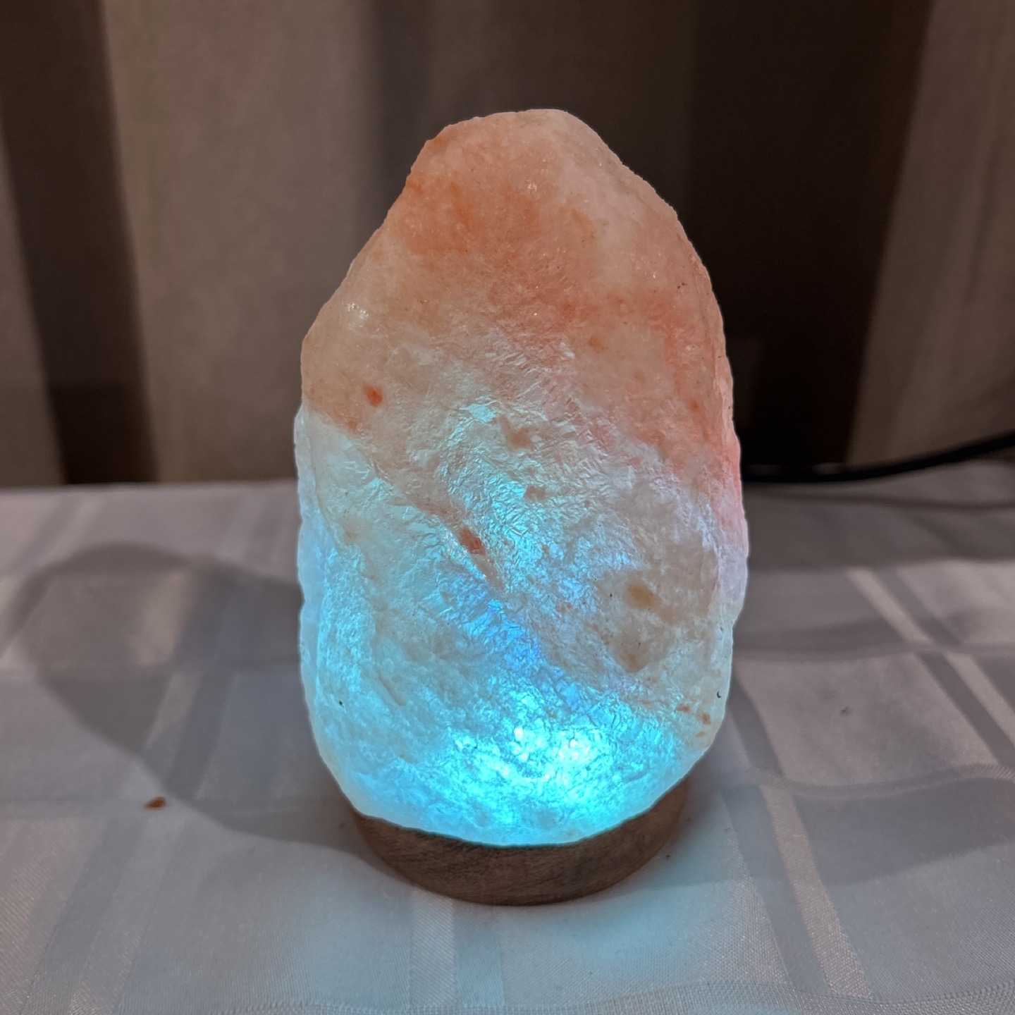 Small Salt Lamp - Colour changing. image indicator(2)