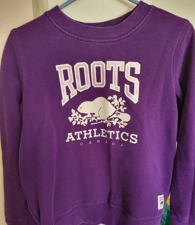 Purple Roots sweatshirt 💜  size small thumbnail