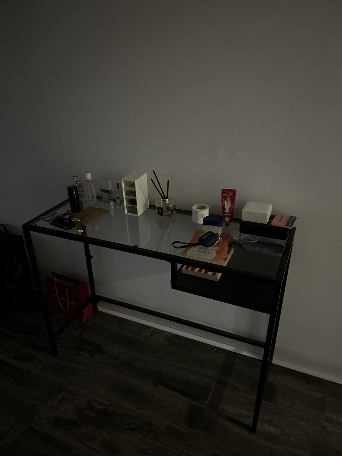 Ikea Vittsjo glass table