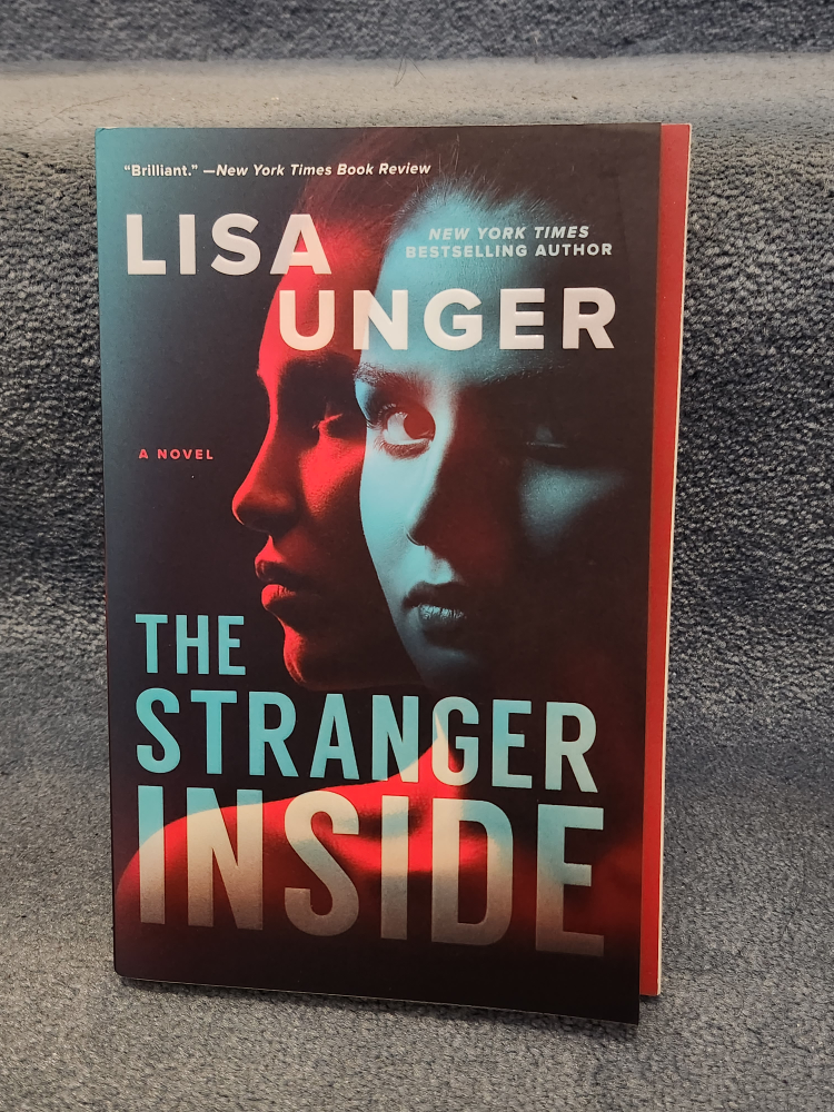 Thriller Novel Bundle + Free Book image indicator(3)