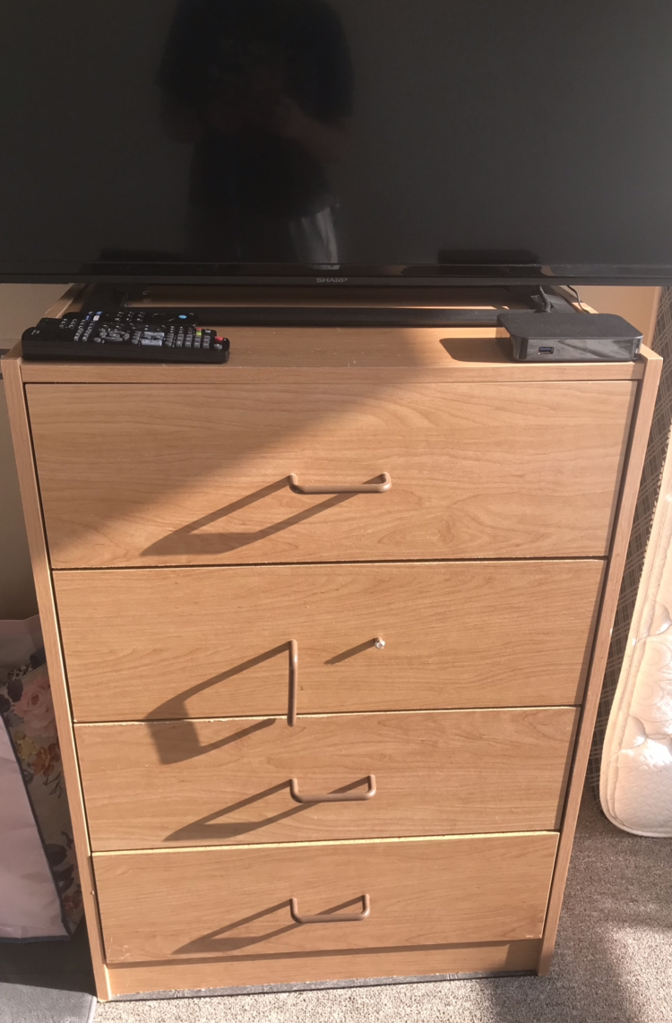 Tv Stand/ Cabinet thumbnail