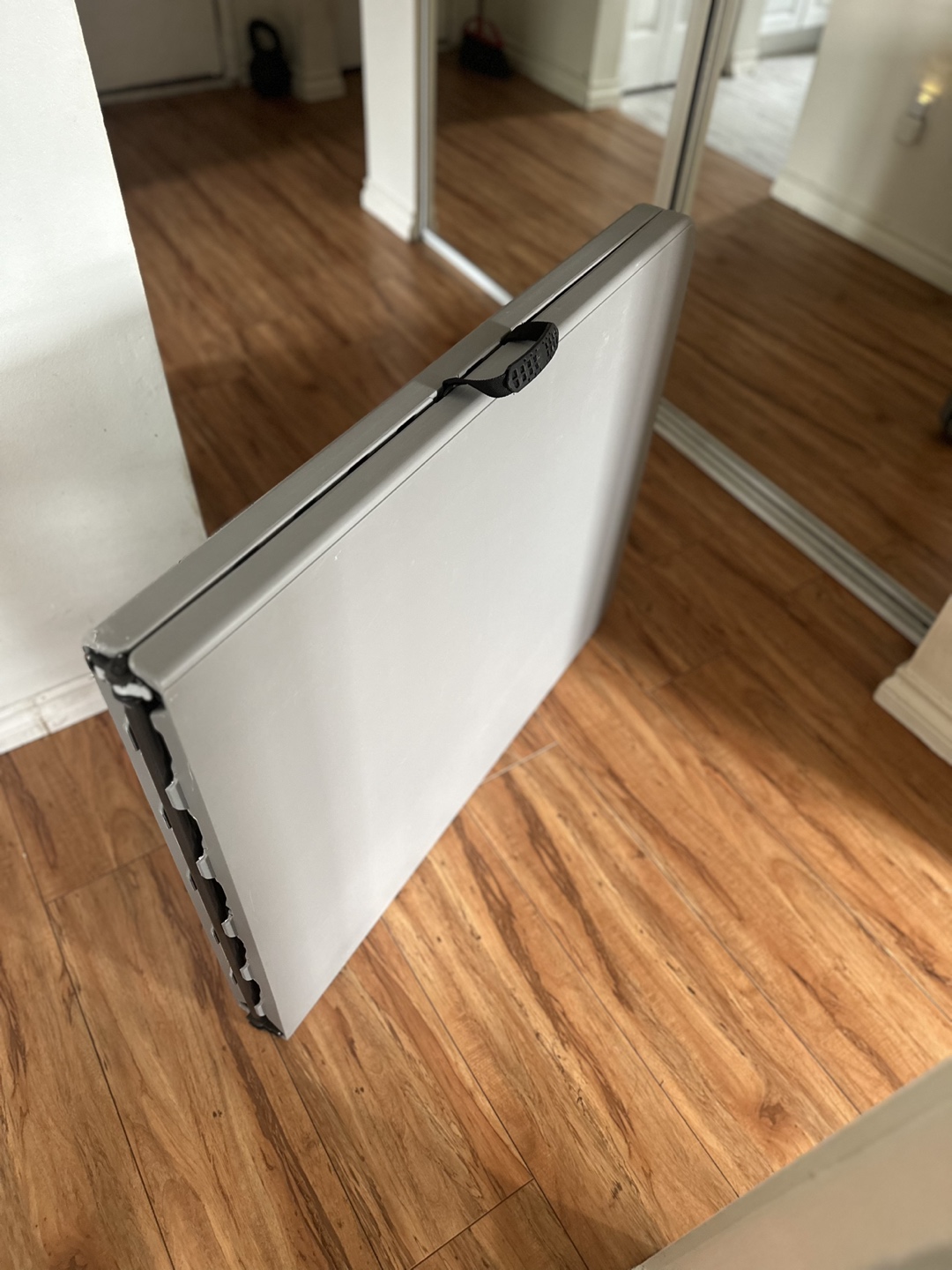 6Ft folding Table - photo 5