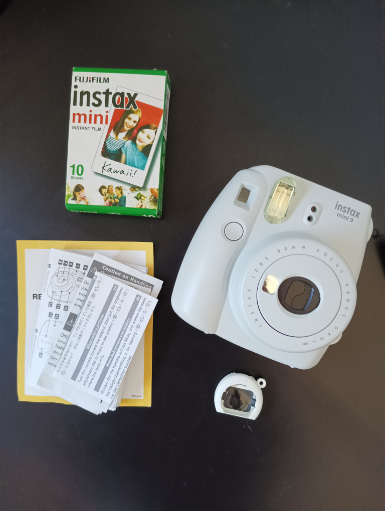 Instax Mini 9 Camera + 15 Fujifilm Photo sheets