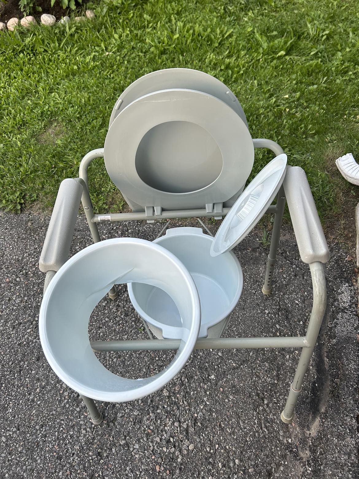 #freecycle Senior Commode toilet seat image indicator(2)