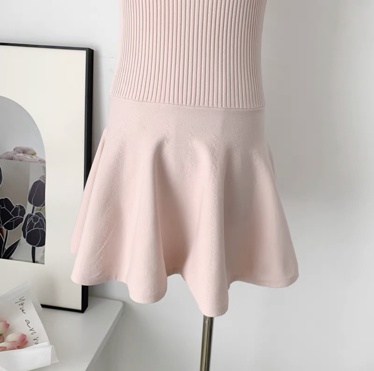 baby pink dress image indicator(3)