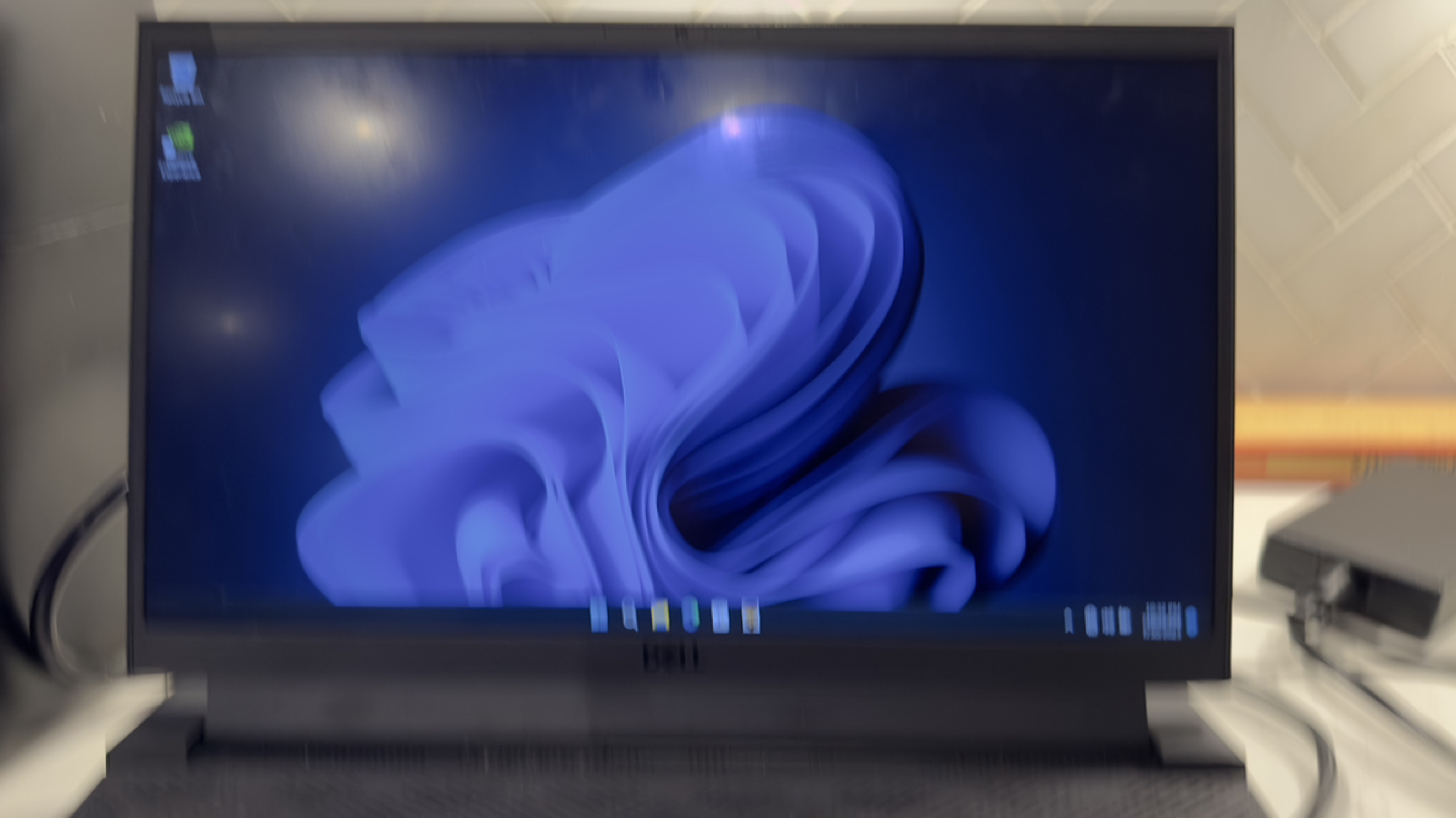 Dell gaming laptop - photo 3