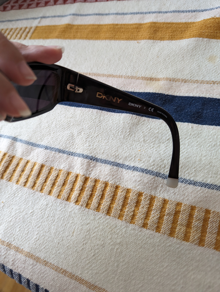 DKNY Sunglasses image indicator(4)