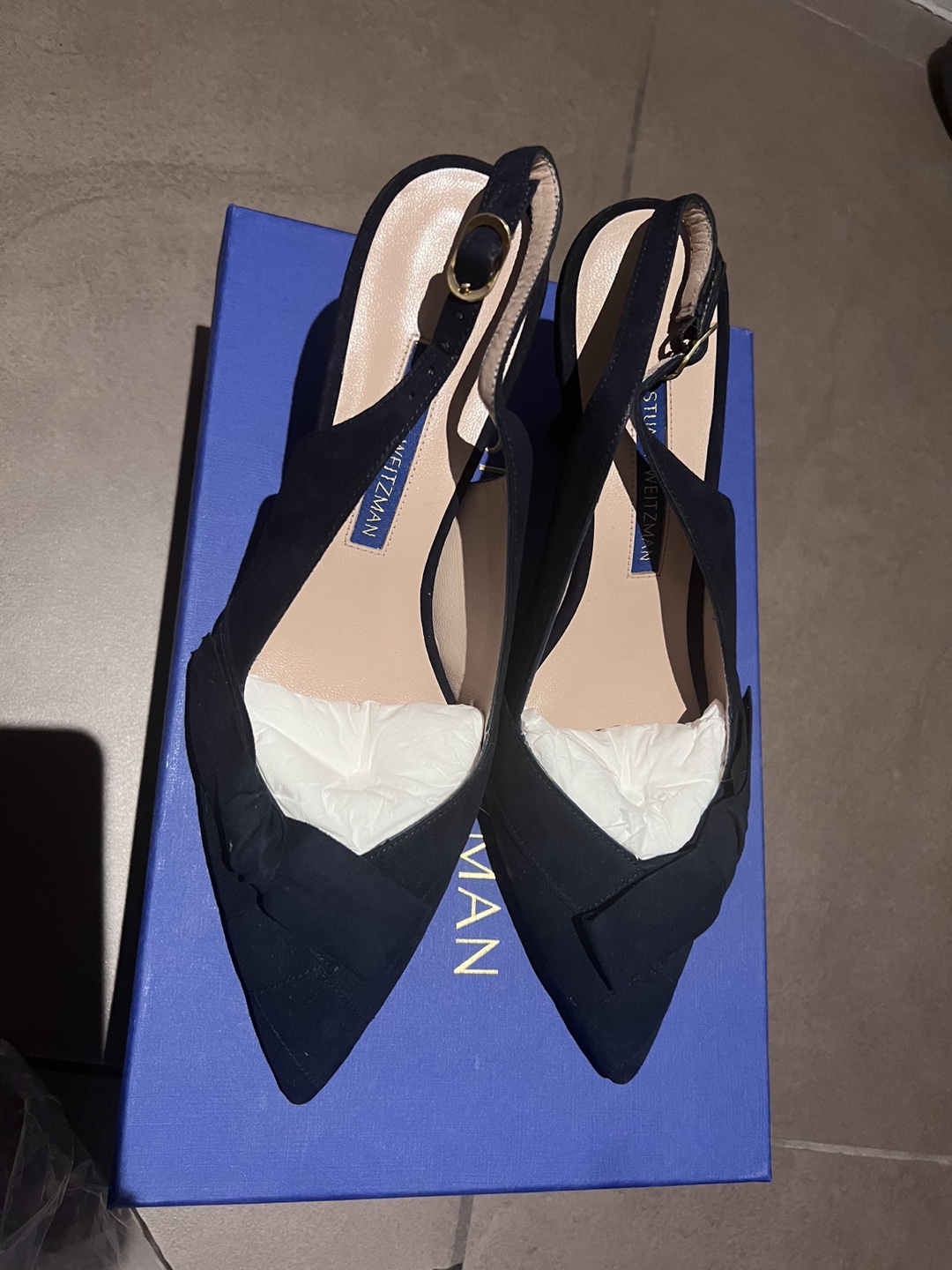 stuart weitzman slingback pump