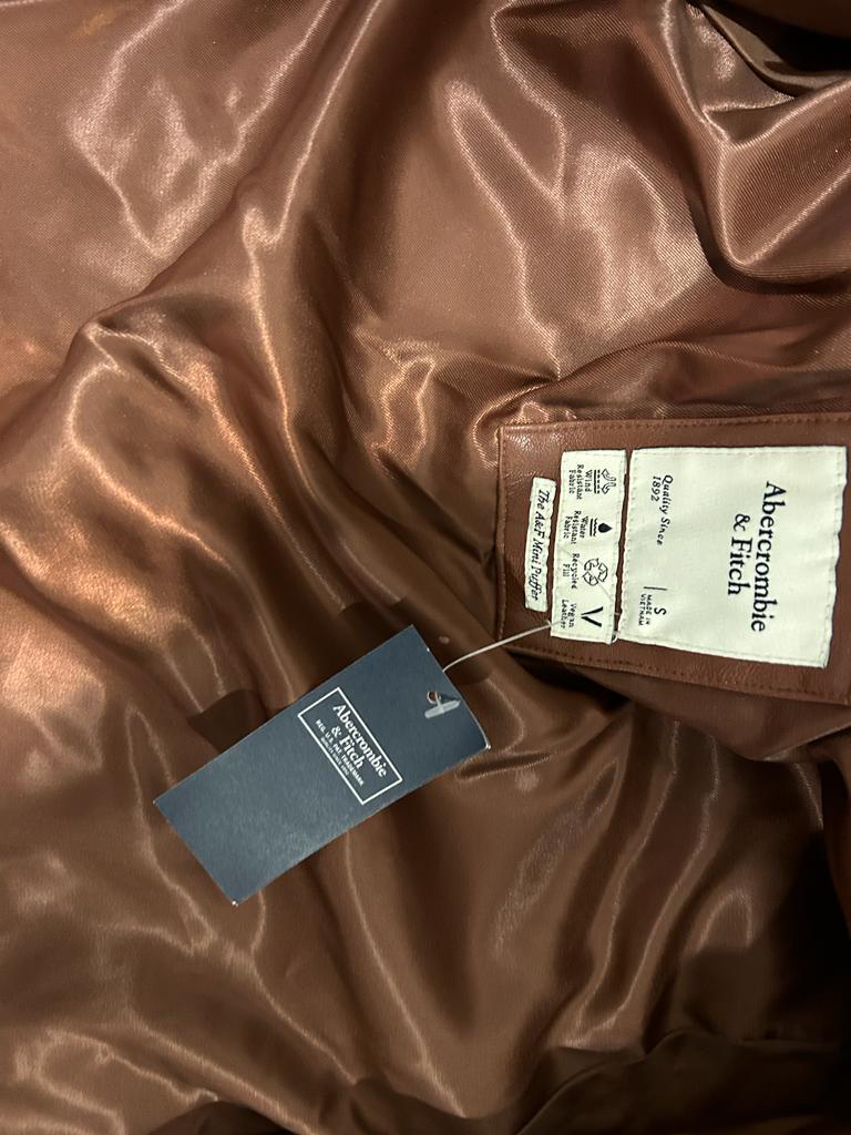NWOT Vegan Leather Mini Puffer Abercrombie & Fitch - photo 2