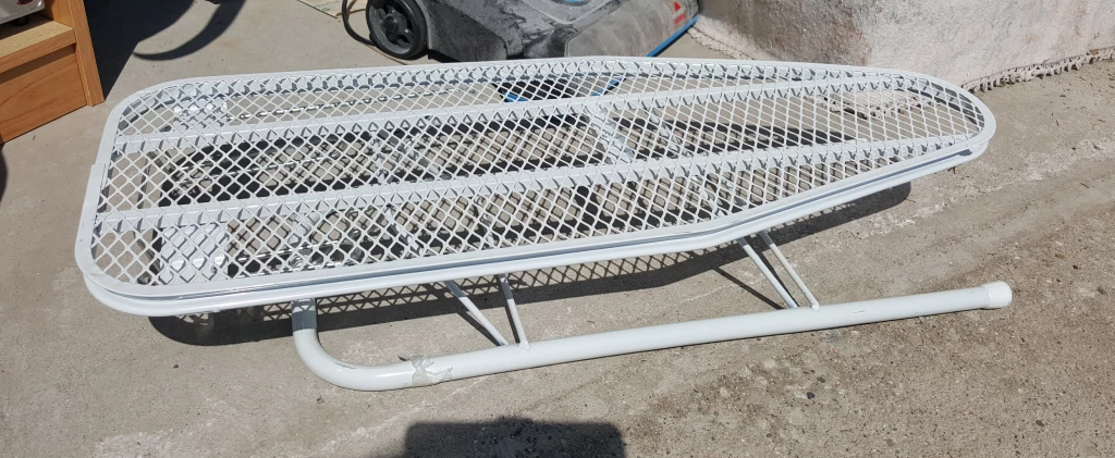 Table top steel ironing board image indicator(3)