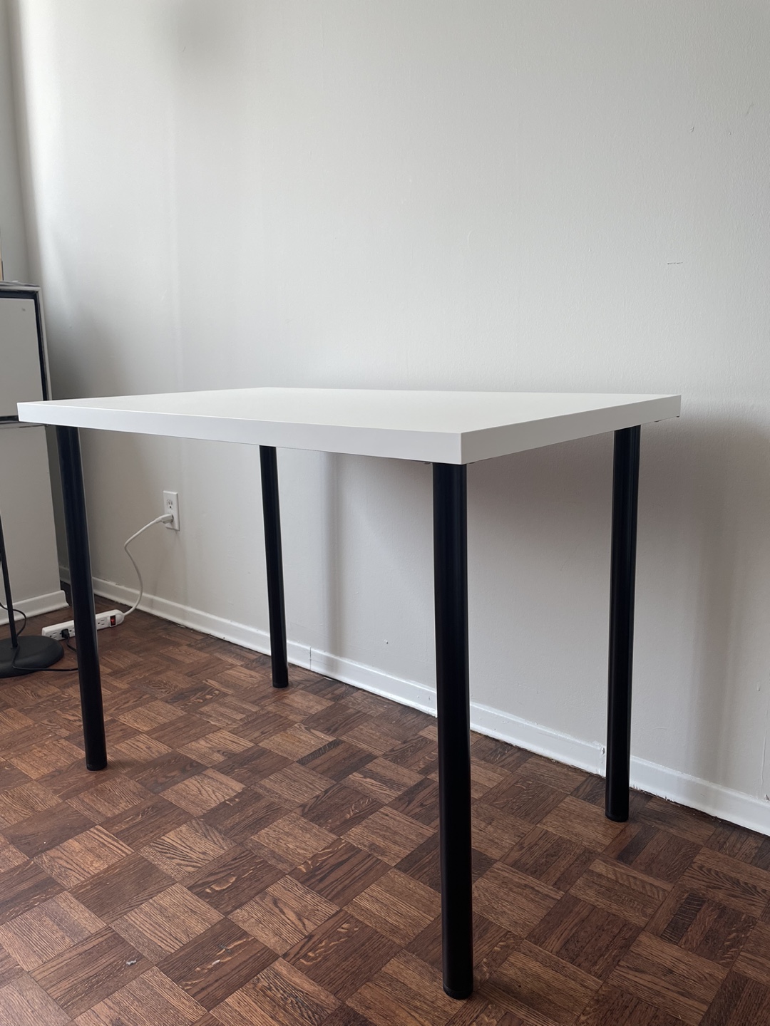 Table IKEA - photo 3