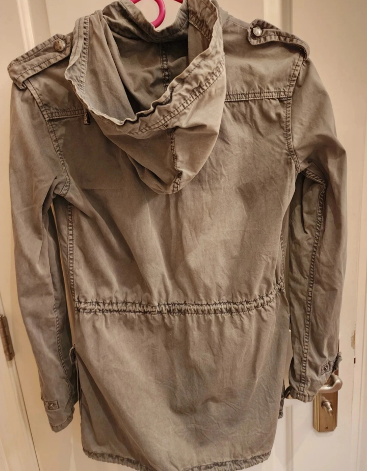 Talula Jacket Aritzia image indicator(2)