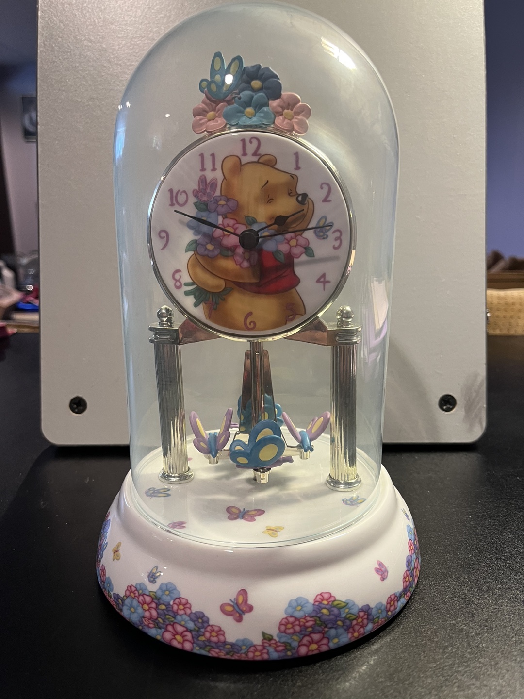 Disney’s Winnie the Pooh Anniversary Clock thumbnail