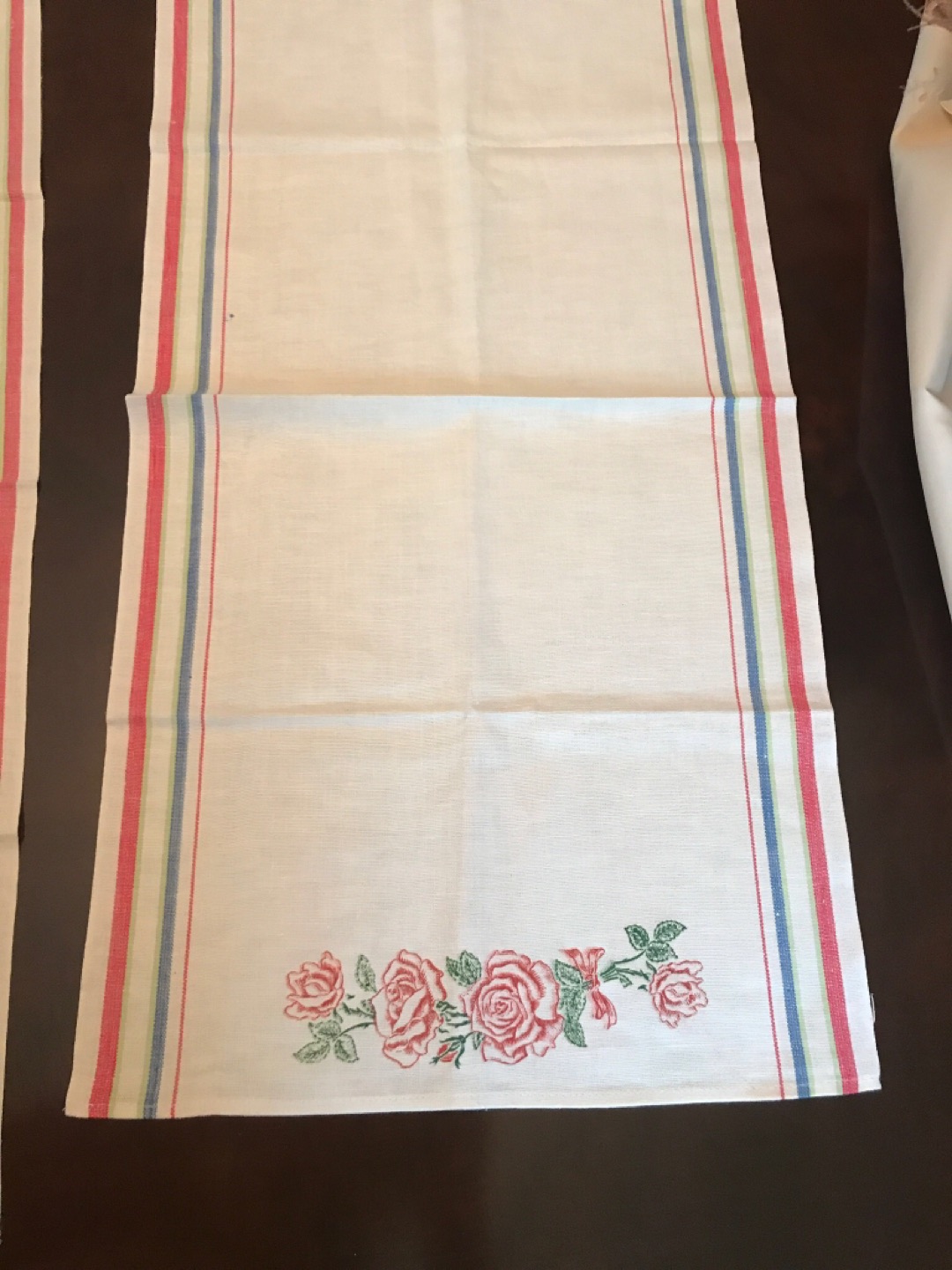 2 Vintage Cannon Tea Towels image indicator(3)