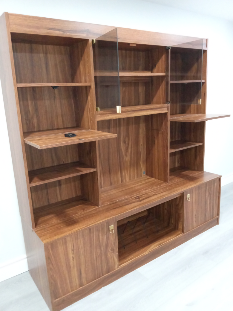 Beautiful Wall Unit - photo 2