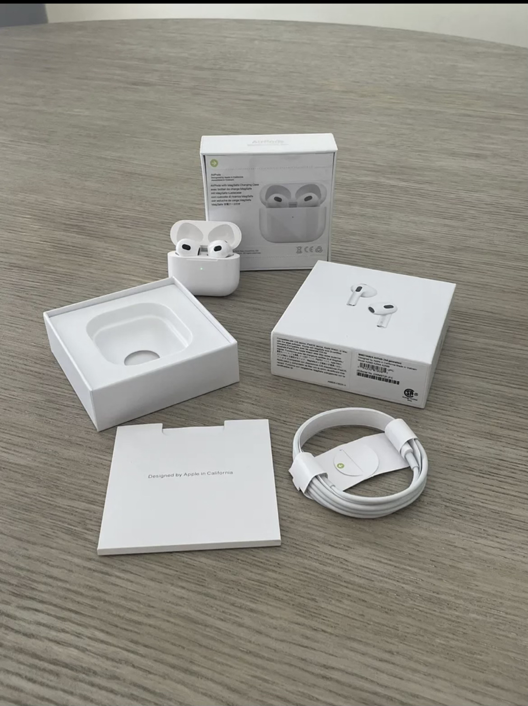 Apple Airpods with WARRANTY N SEALED (3rd generation) - photo 2